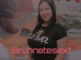 Brunnetesex1