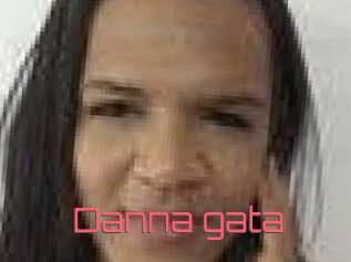 Danna_gata