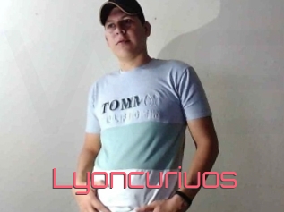 Lyoncuriuos