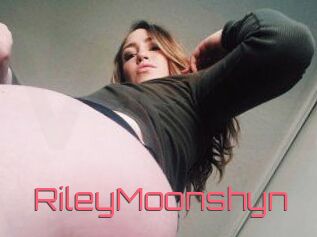 RileyMoonshyn