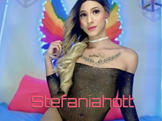 Stefaniahott