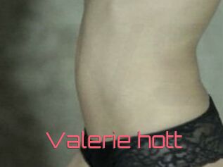 Valerie_hott